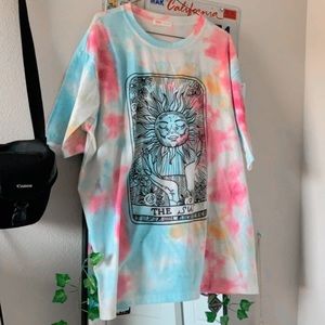 ROMWE oversized tee!